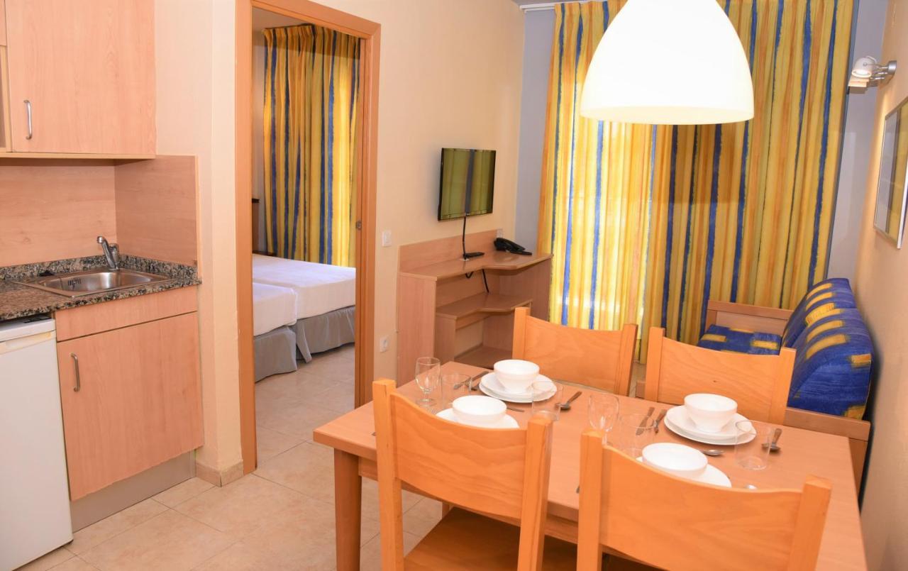 Aparthotel Sunclub Salou Ngoại thất bức ảnh