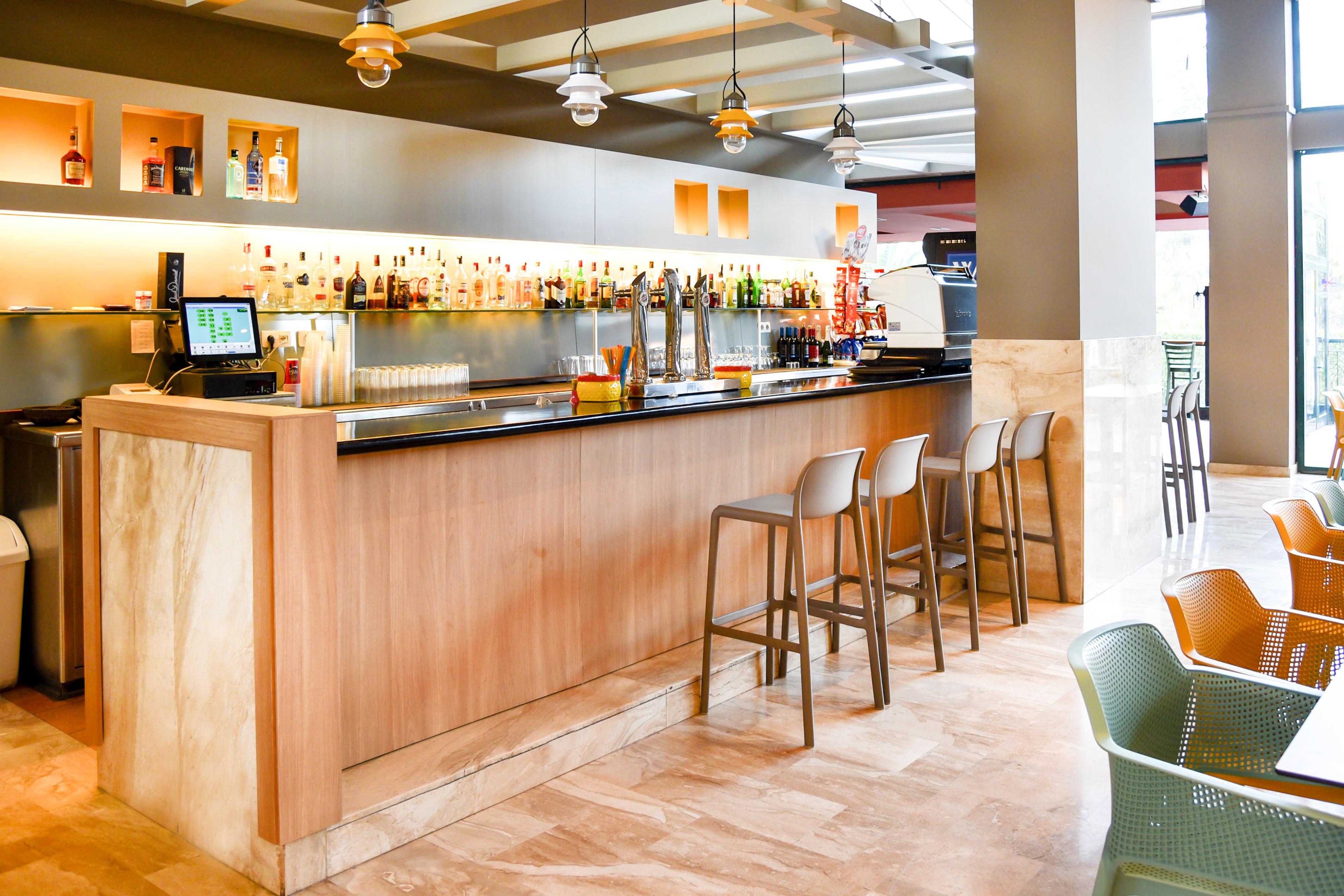 Aparthotel Sunclub Salou Ngoại thất bức ảnh