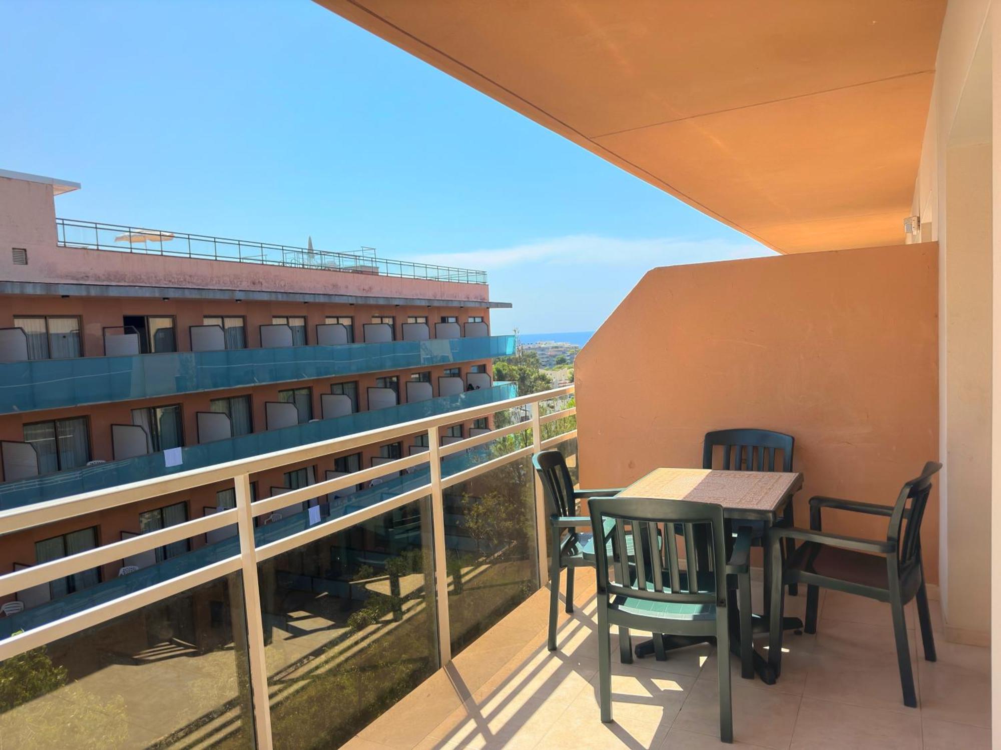 Aparthotel Sunclub Salou Ngoại thất bức ảnh